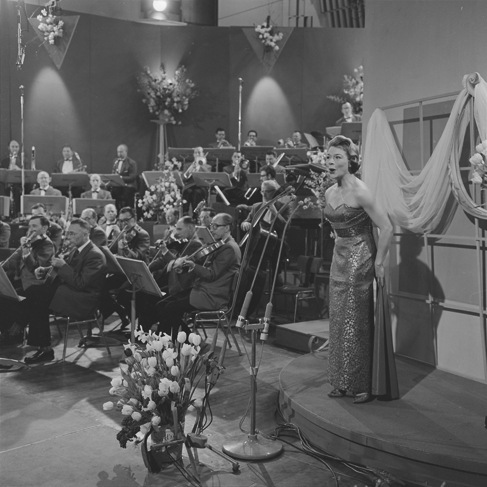 Orkiestra podczas 3. Konkursu Piosenki Eurowizji, marzec 1958